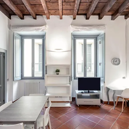 Relstay - Brera District Apartment