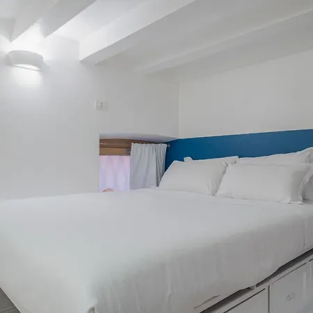 Relstay - Brera District Apartmán *